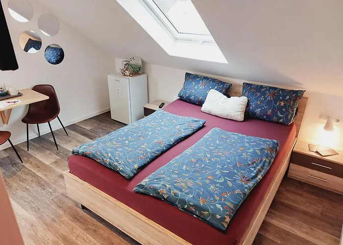 Busch`s Gästehaus mit FeWo und Gästezimmer - ! garantiert Tickets für den EP !